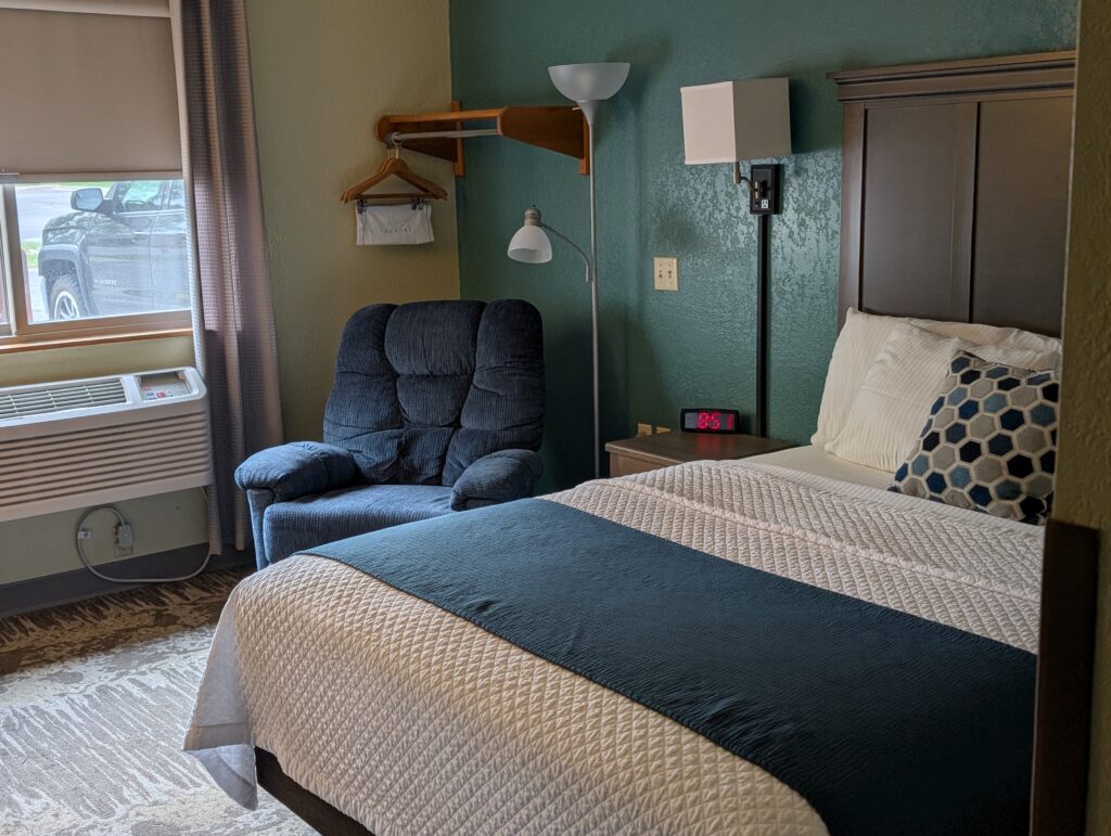 Queen Room at the IM Hotel